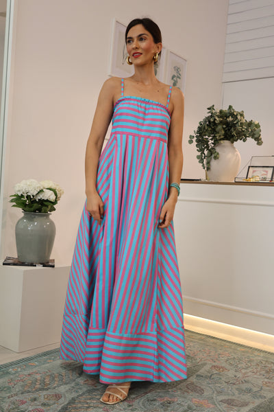 Vestido rosa de Malibú