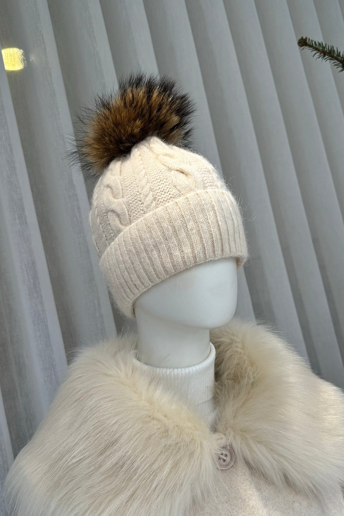 Nordic Pearl Hat