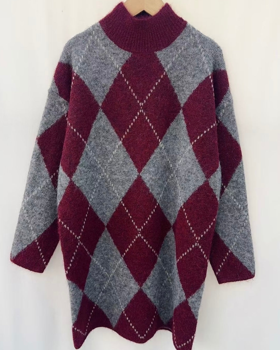 Vestido bordô Monique