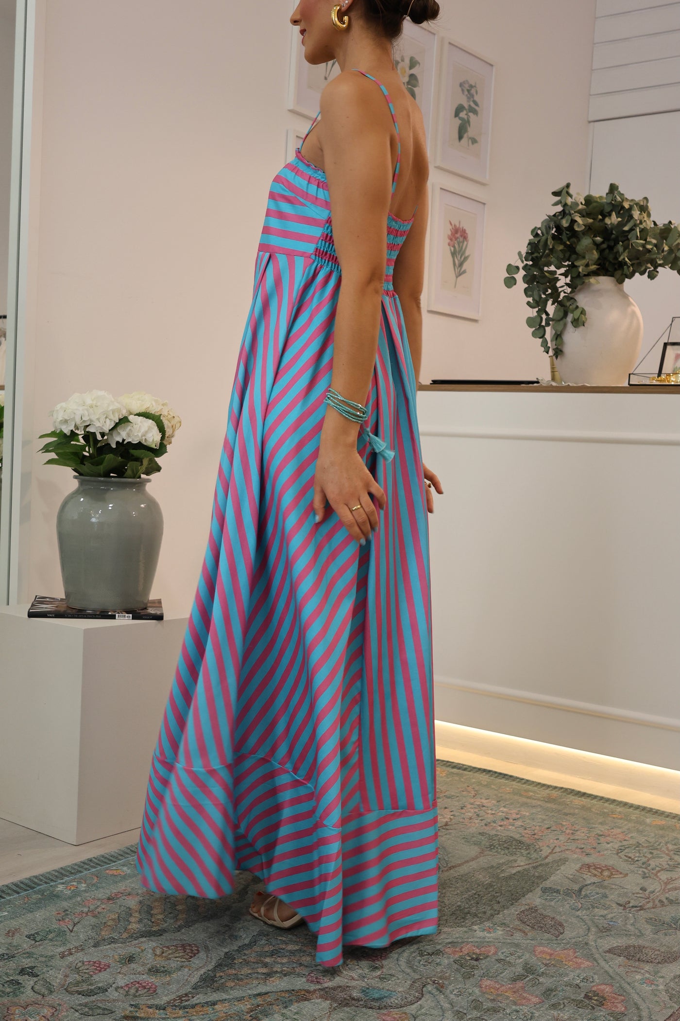 Vestido rosa de Malibú